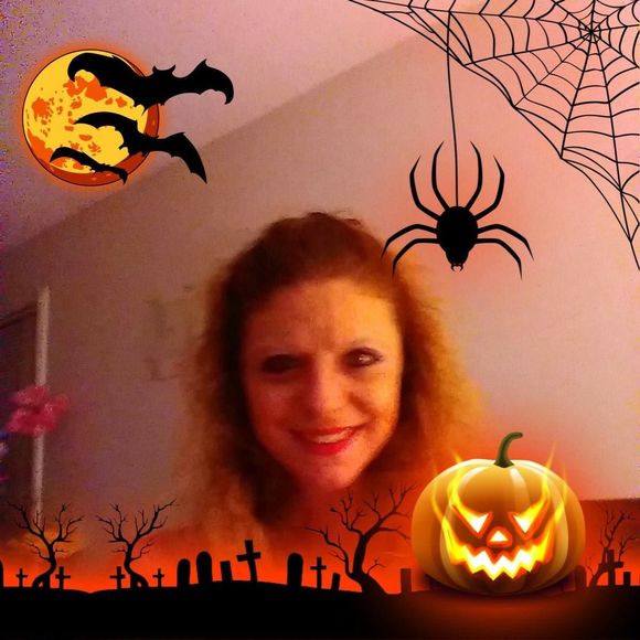 Meet your Posher, Crystal - Picture 1 of 1